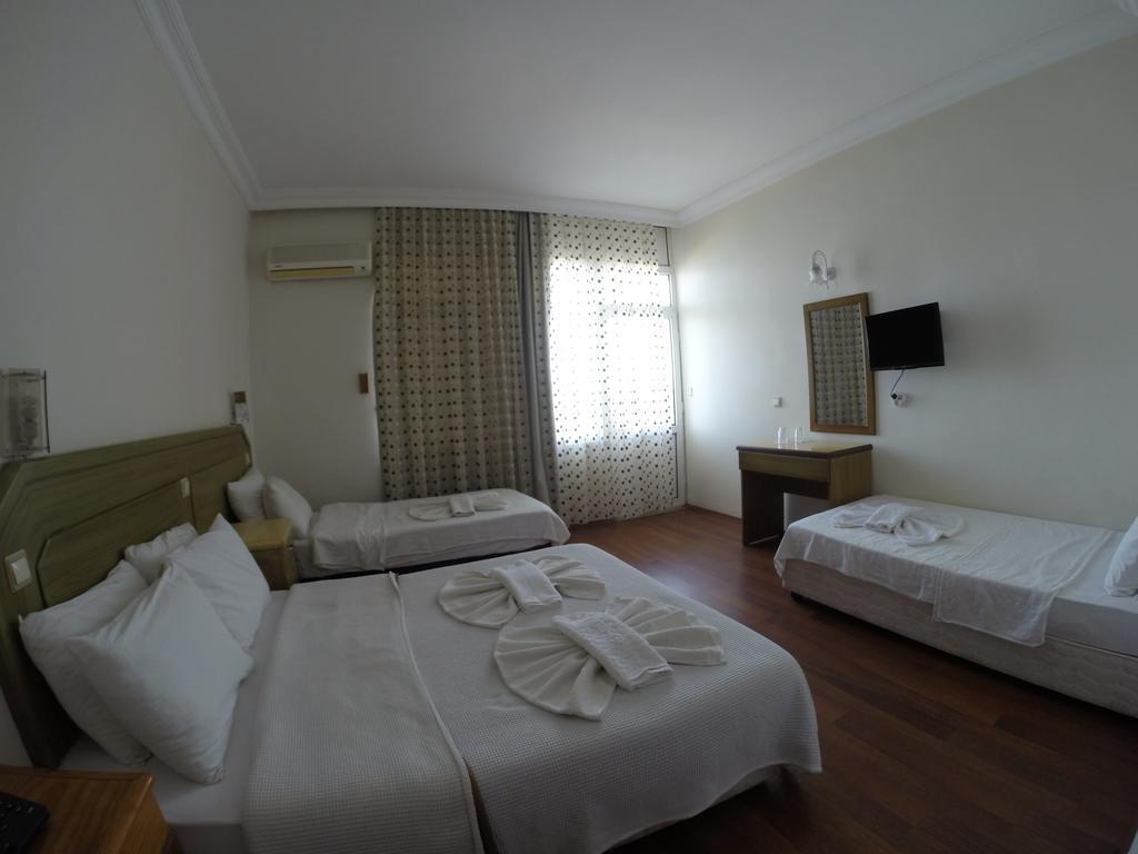 Hotel Berlin Fethiye Exteriör bild